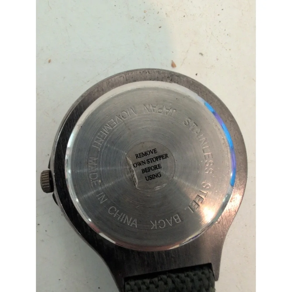 Men's Green Camo Belt Loop Clip Pocket Watch Quartz Japan Movement